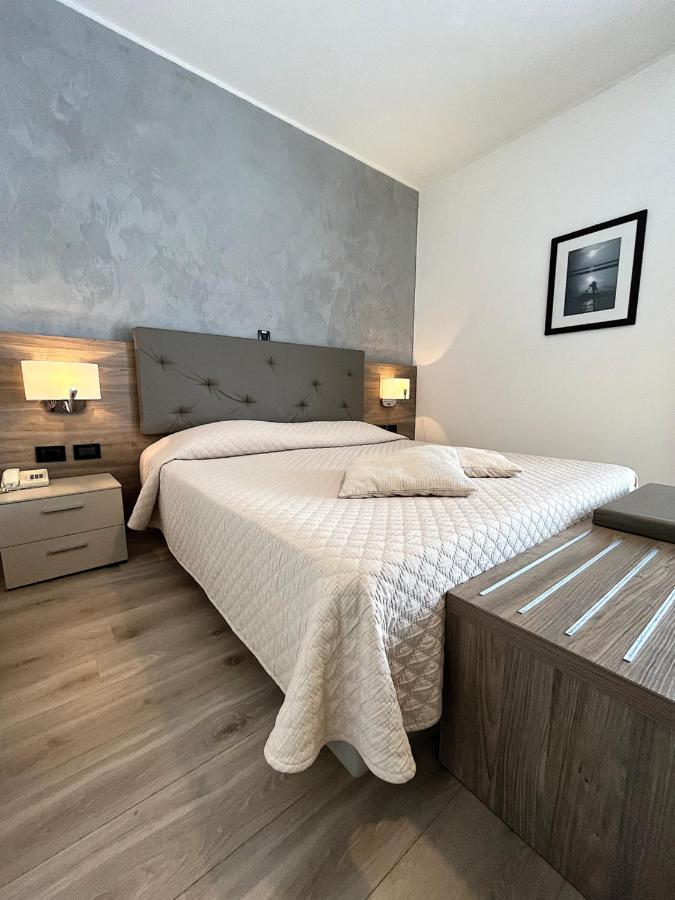 Hotel Regina Γκράντο Εξωτερικό φωτογραφία