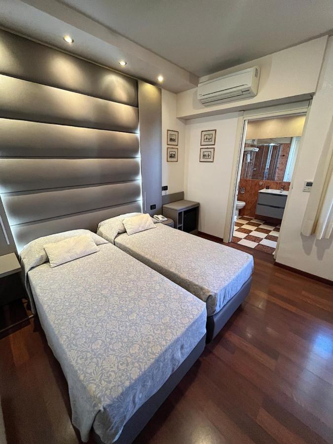 Hotel Regina Γκράντο Εξωτερικό φωτογραφία