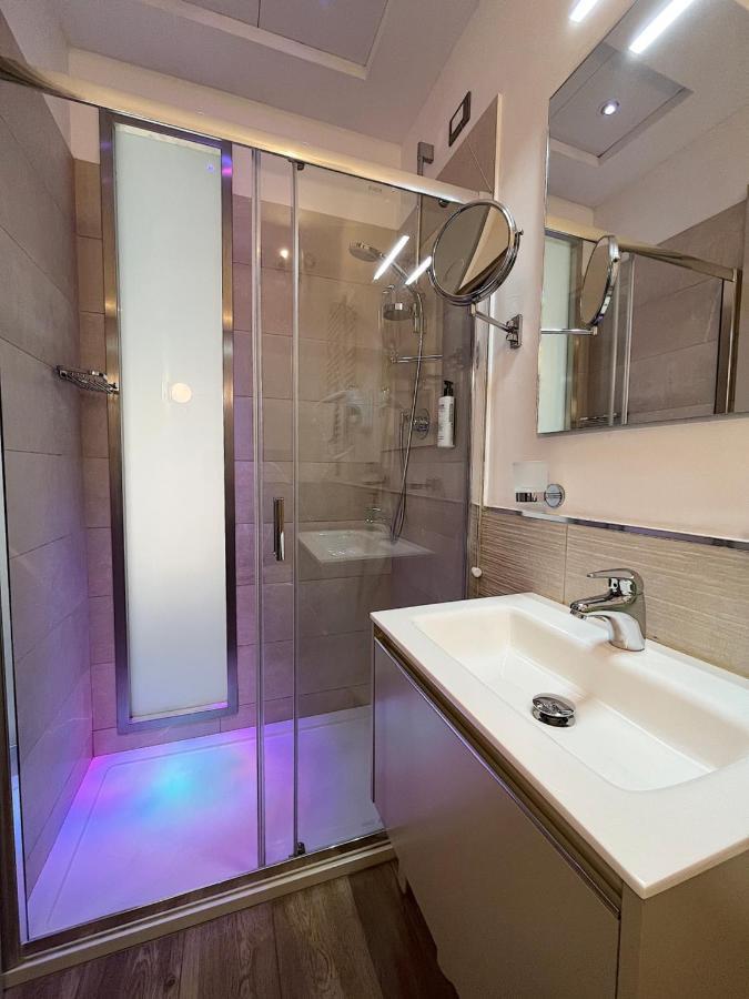 Hotel Regina Γκράντο Δωμάτιο φωτογραφία