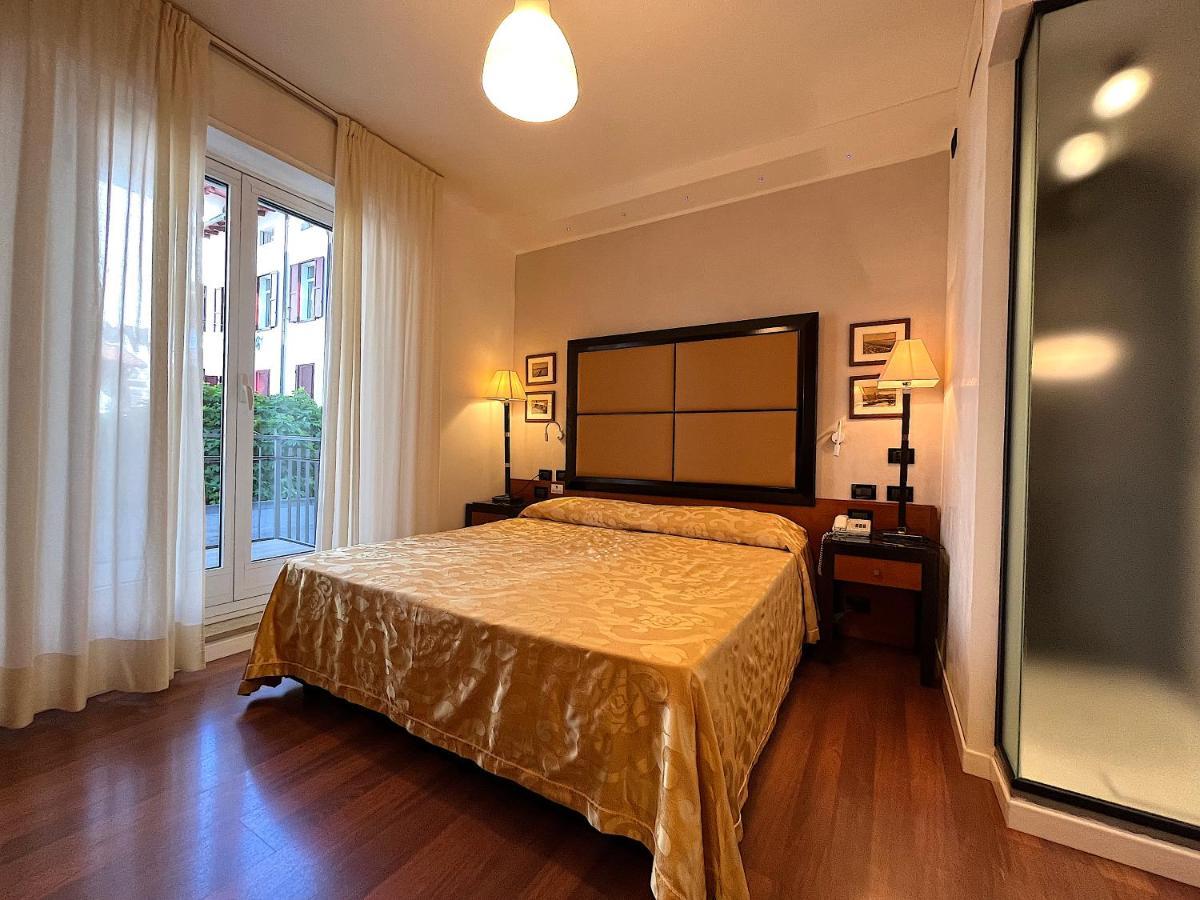Hotel Regina Γκράντο Εξωτερικό φωτογραφία