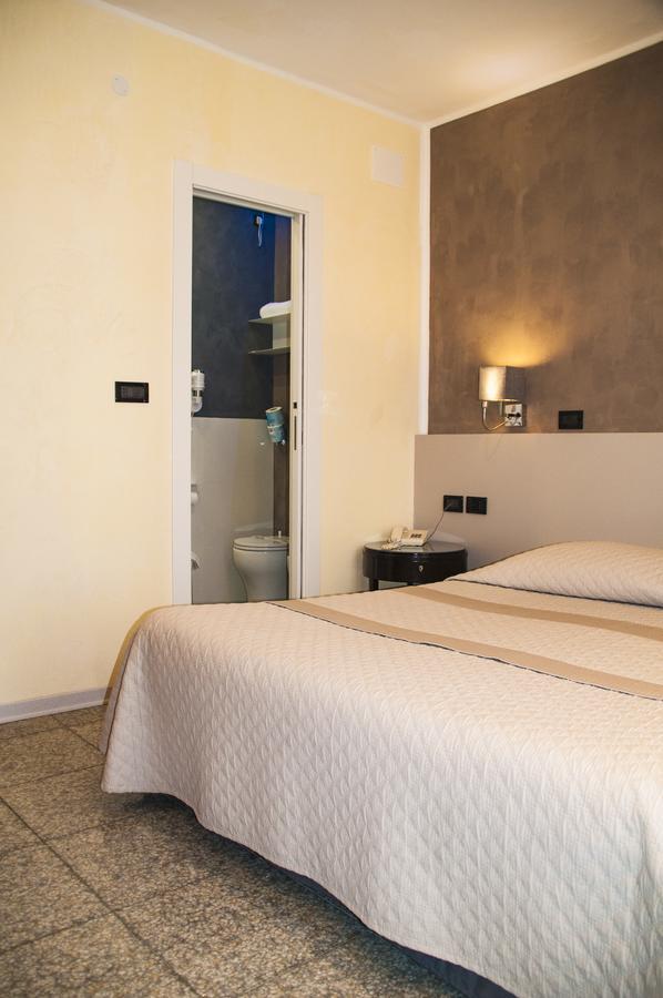 Hotel Regina Γκράντο Εξωτερικό φωτογραφία