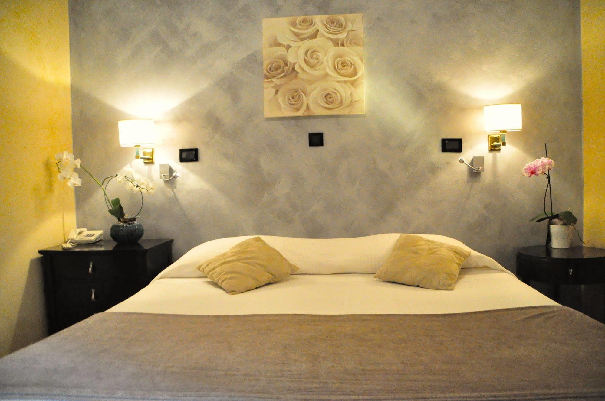 Hotel Regina Γκράντο Εξωτερικό φωτογραφία