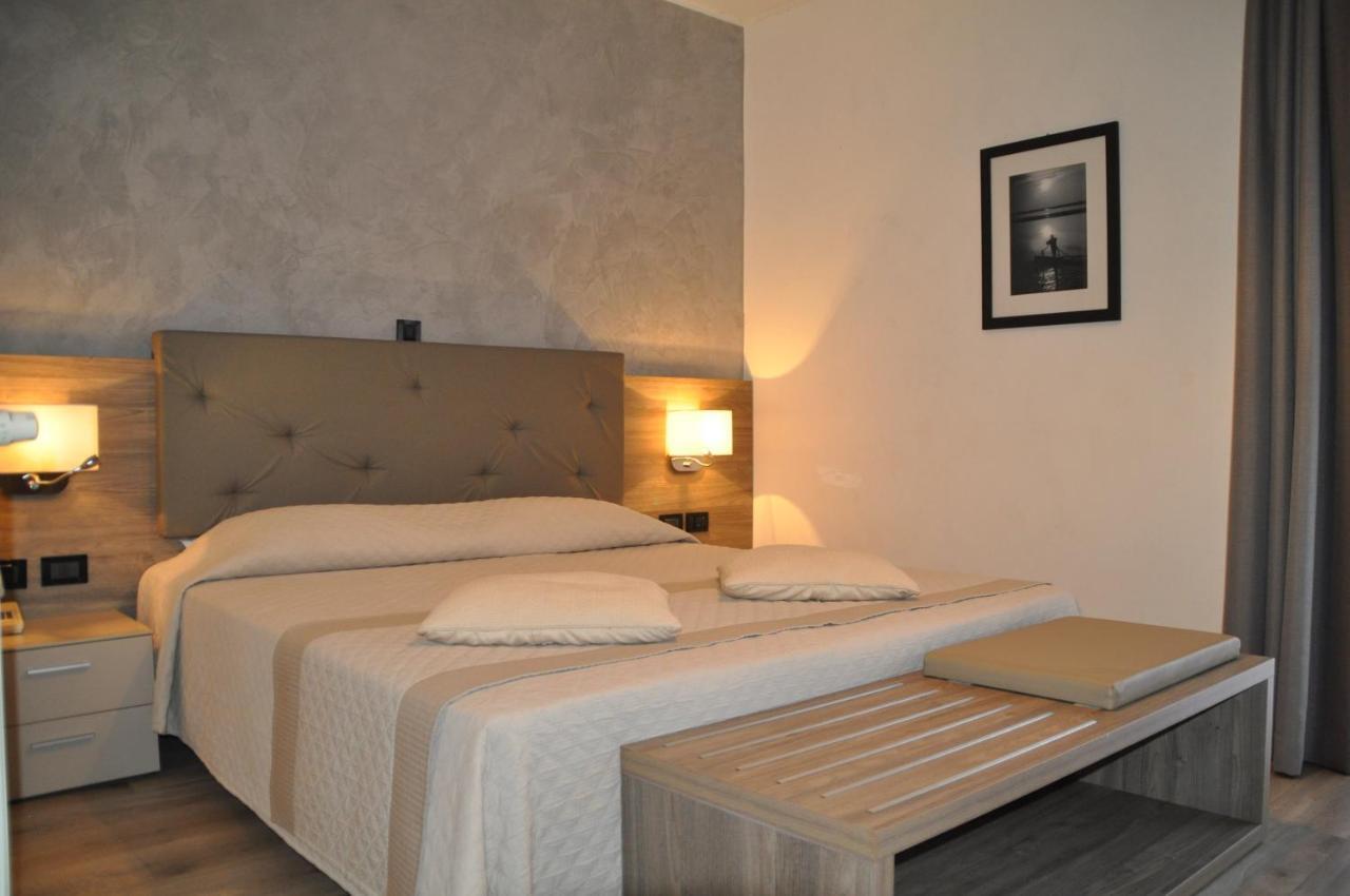Hotel Regina Γκράντο Εξωτερικό φωτογραφία
